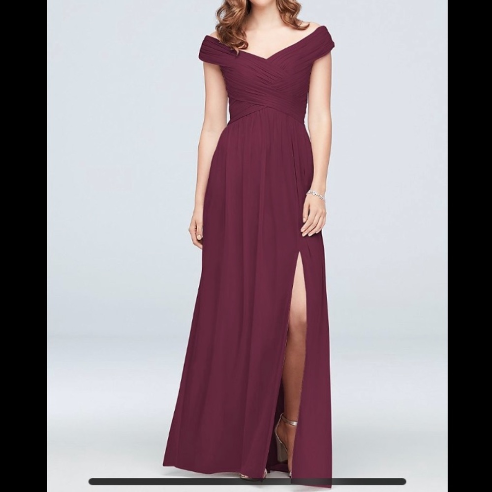 Crisscross Off-the-Shoulder Mesh Bridesmaid Dress